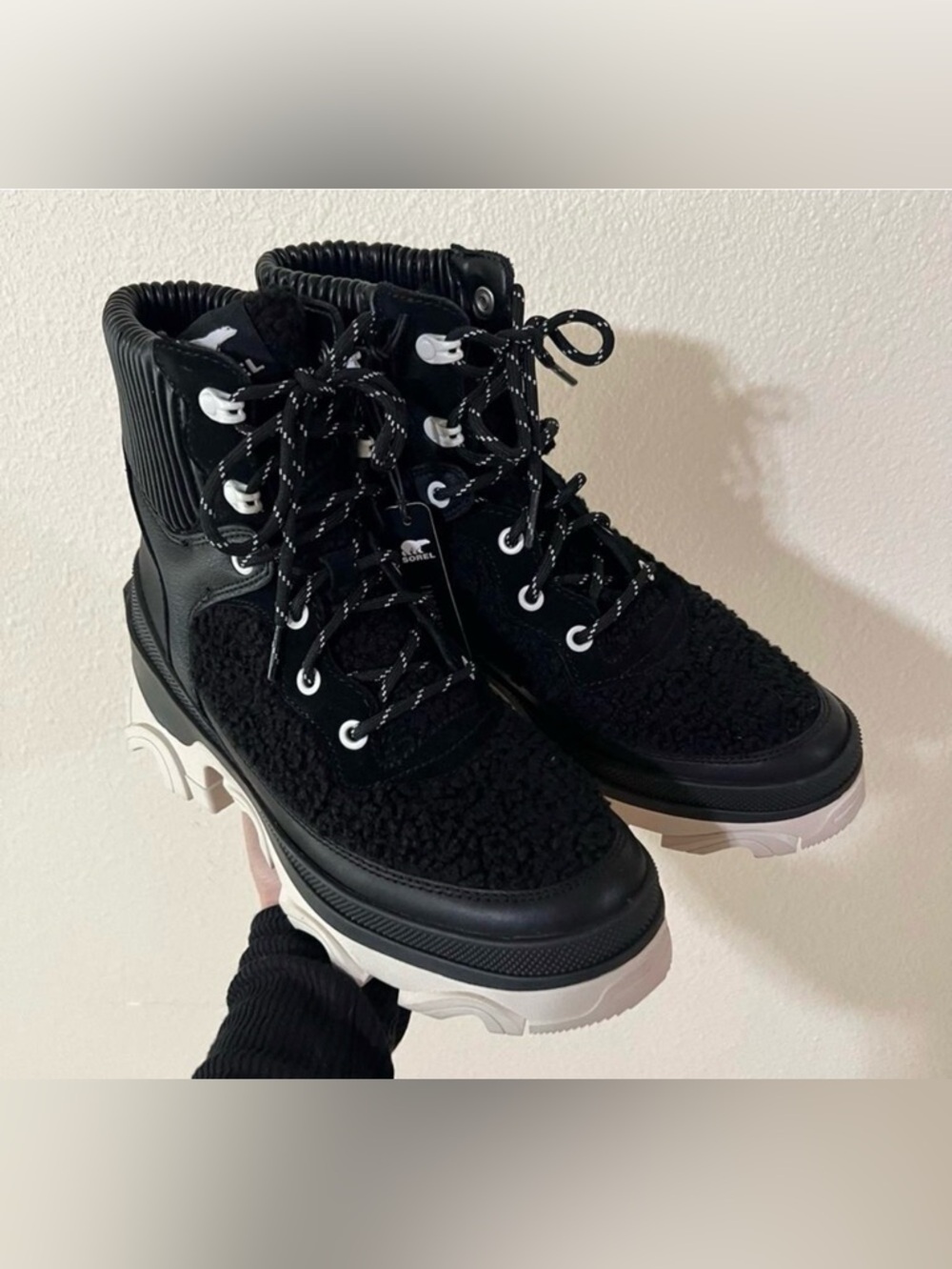 Sorel Brex Cozy Shearling Lace Waterproof Boot in Black Sea Salt NEW 8.5